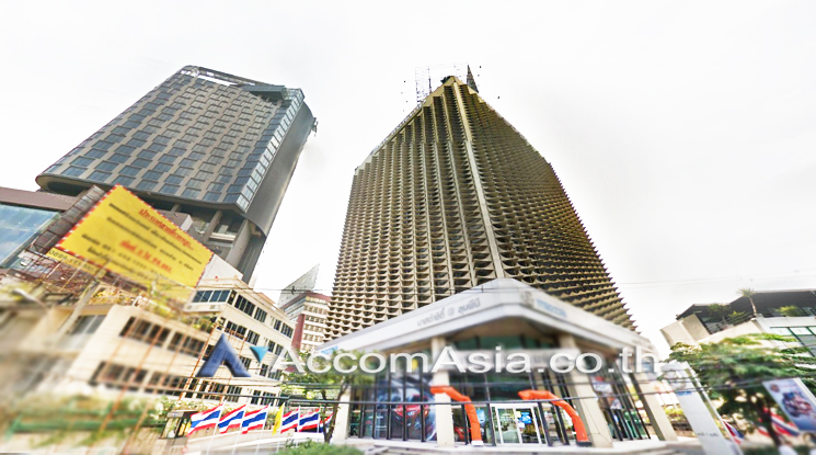 2  Office Space For Rent in Silom ,Bangkok MRT Lumphini at Sri Fueng Fung Building AA11167